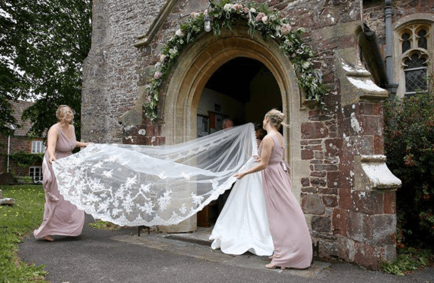 Gallery Image #slidesGrid111