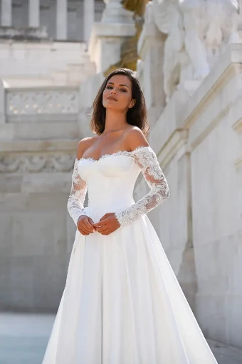 Dando London #INVICTA #1 thumbnail