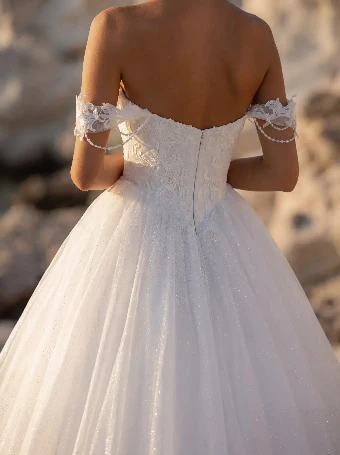 Morilee New York #1050028 #1 thumbnail