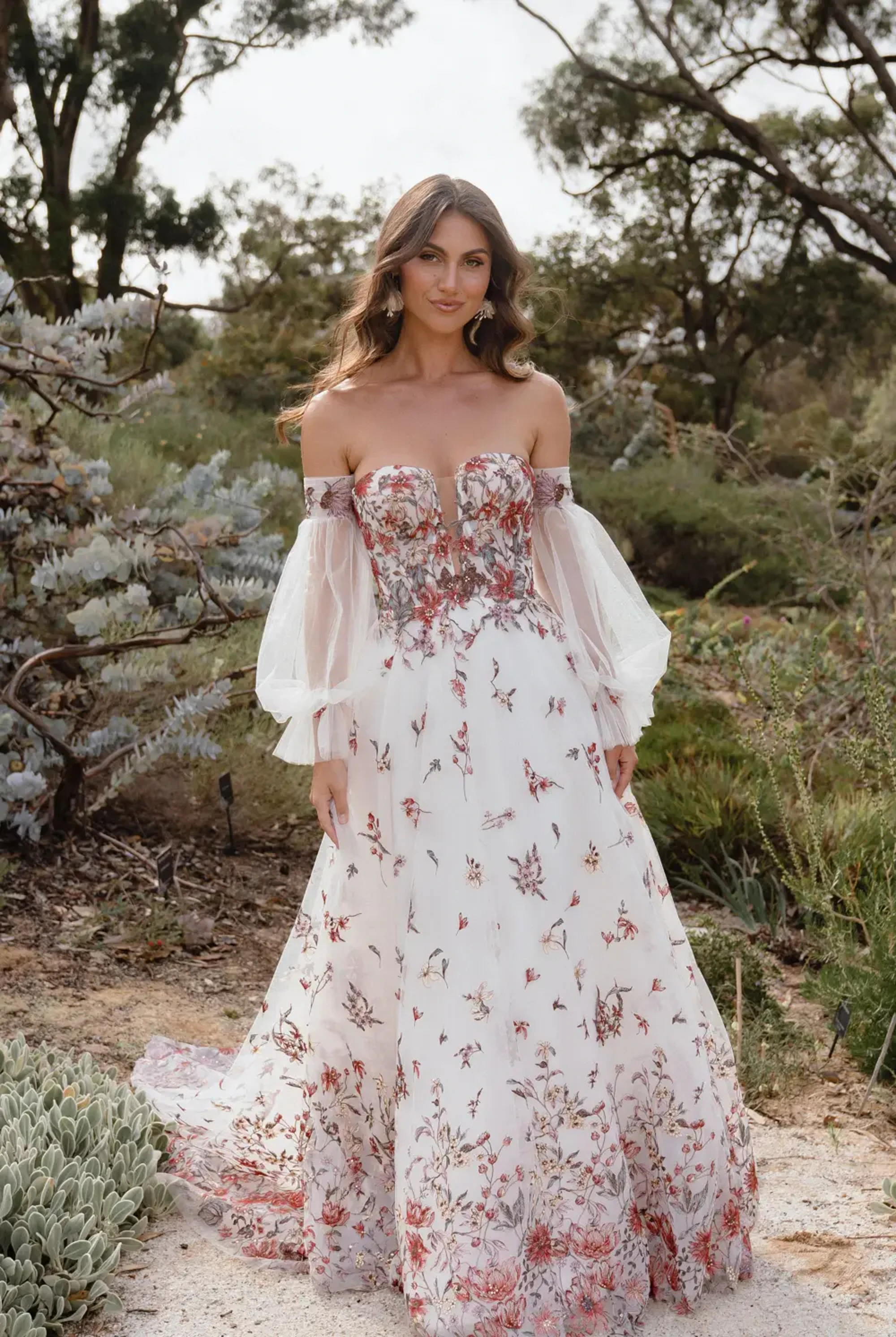 Madi Lane - season ivory/mocha | Love Me Do Brides Madi Lane - season ivory/mocha | Love Me Do Brides